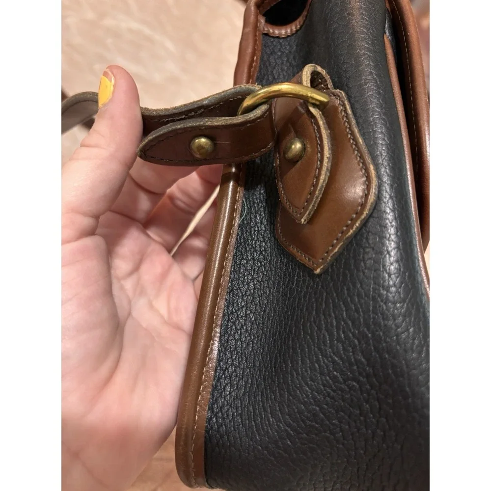 Vtg Dooney & Bourke AWL Navy Brwn Leather Satchel Crossbody Kiss Lock Wallet Set